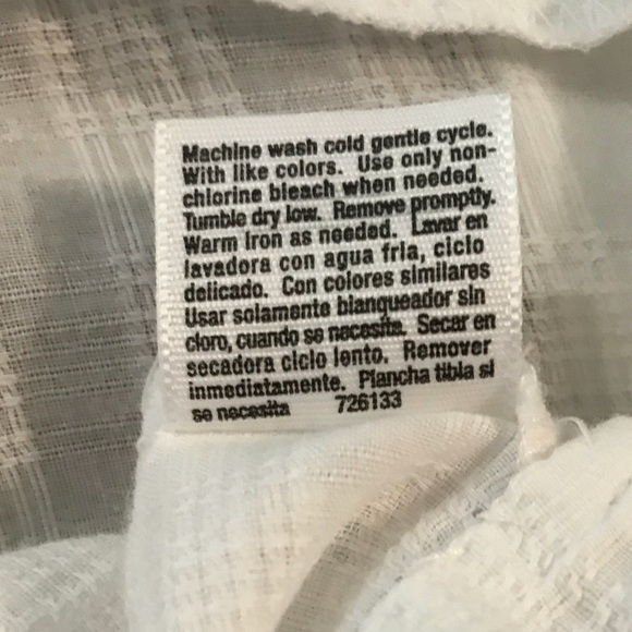 White Pleated Shell - Medium - Picture 4 of 4